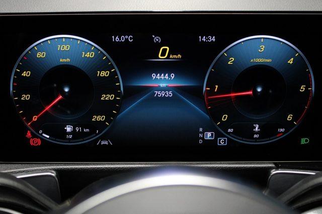 MERCEDES-BENZ GLB 220 d Auto 4Matic Premium Navi