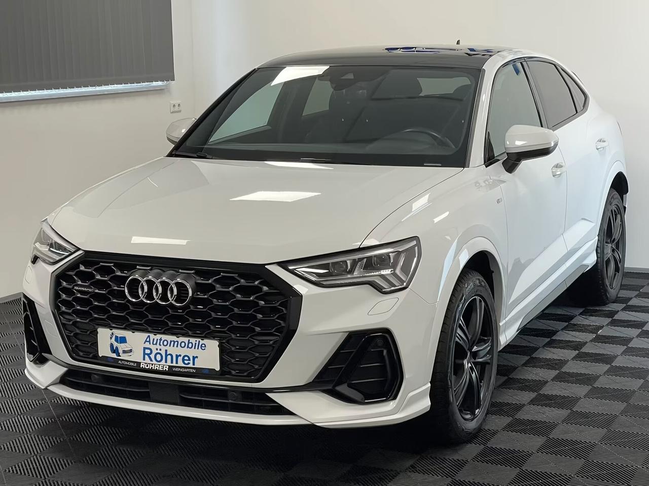 Audi Q3 SPB 40 TDI Q4 S-LINE PANO MATRIX