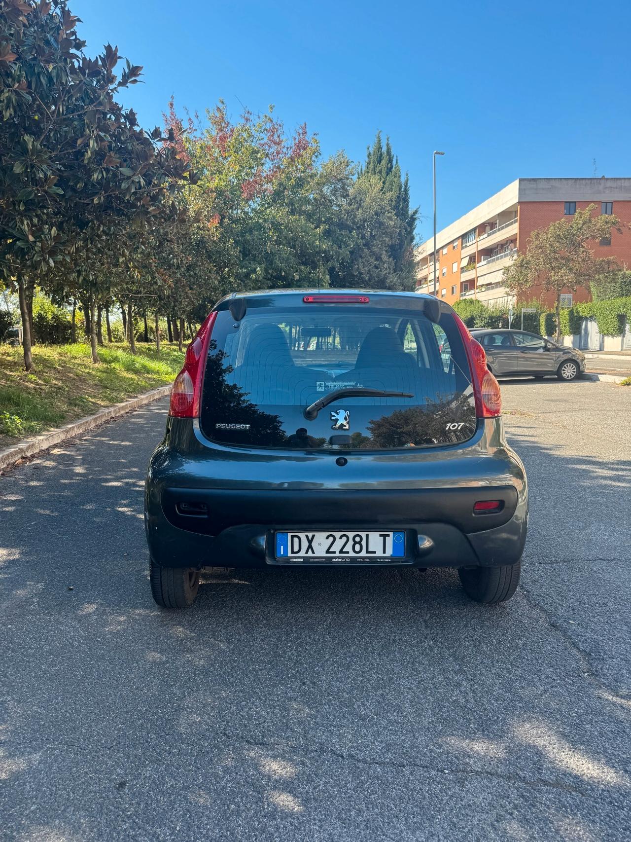Peugeot 107 1.0 68CV 5p. Sweet Years