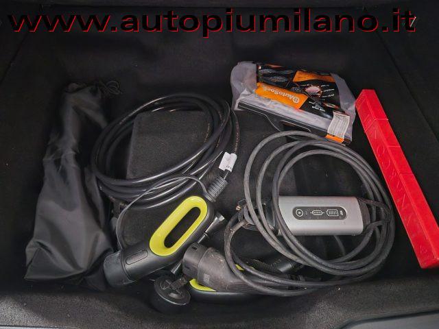 LYNK & CO 01 PHEV