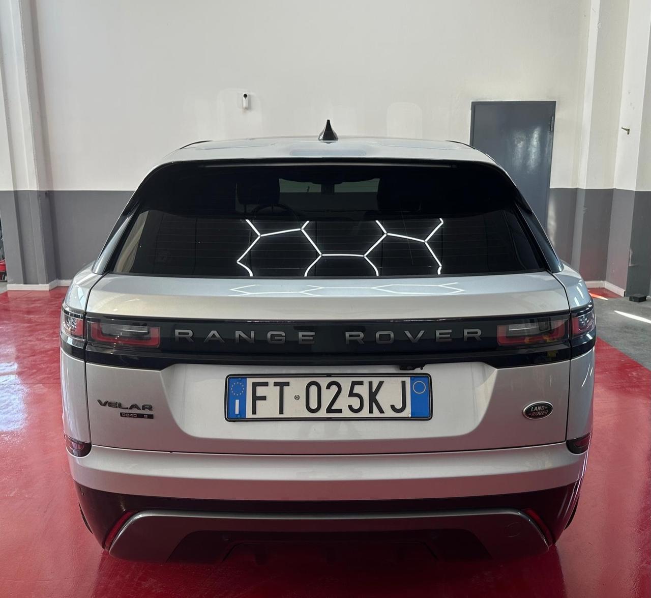Land Rover Range Velar 2.0D I4 240 CV R-Dynamic HSE