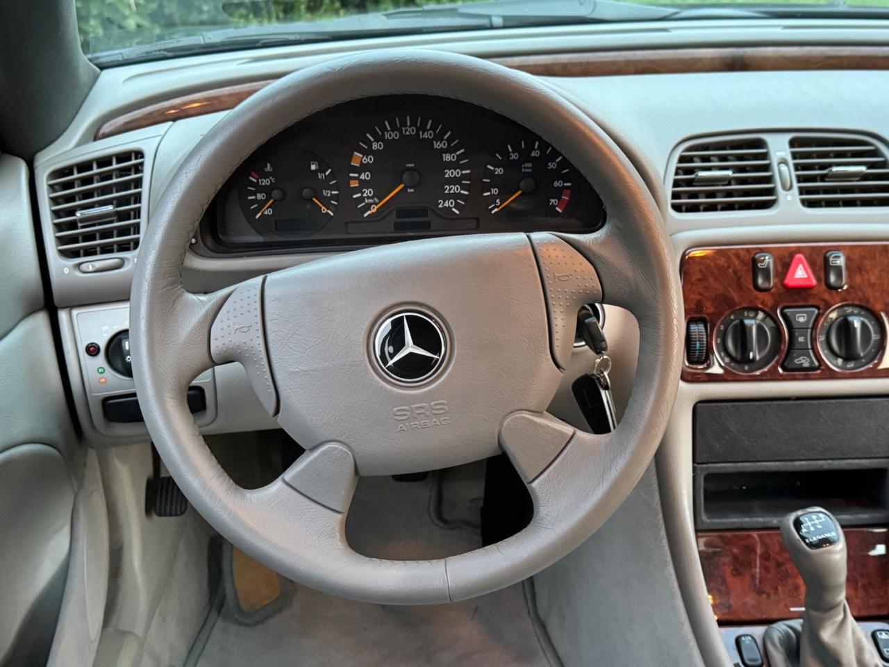 Mercedes-benz CLK 200 cat Elegance - Uniproprietario