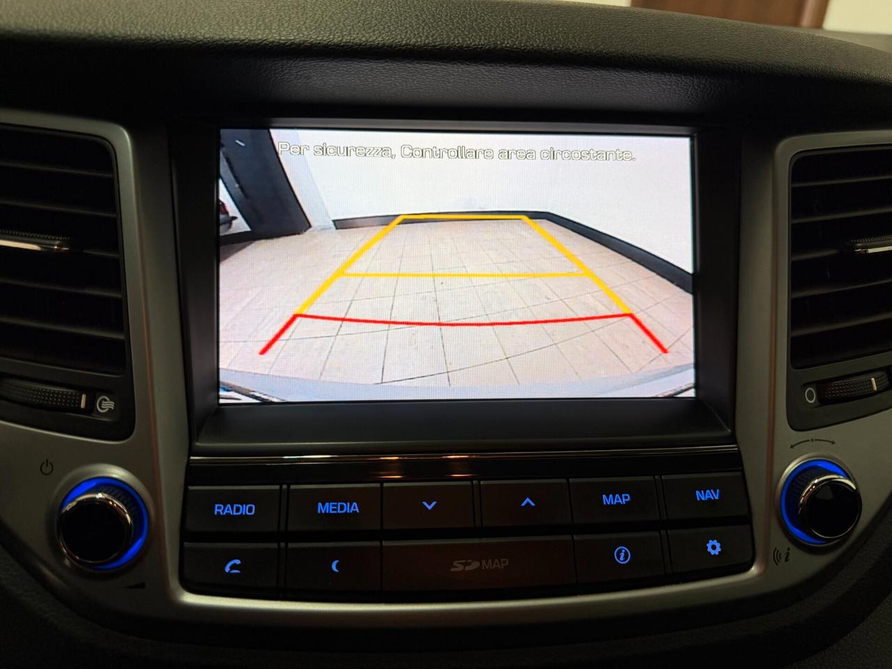Hyundai Tucson 1.7 CRDi XPossible OK NEOPATENTATI E6