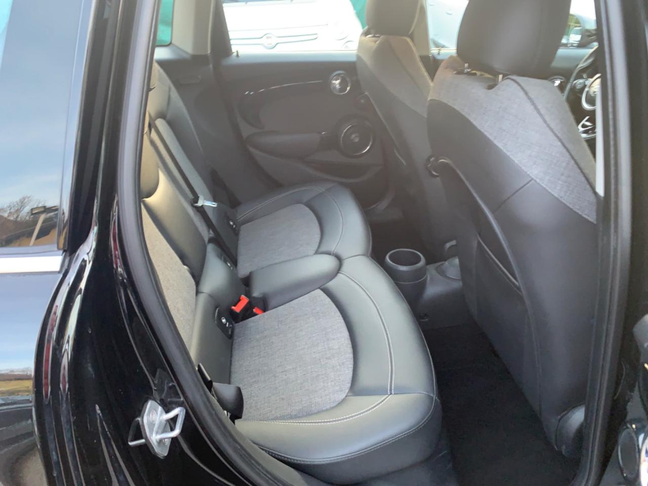 Mini 2.0 Cooper SD Hype 5 porte