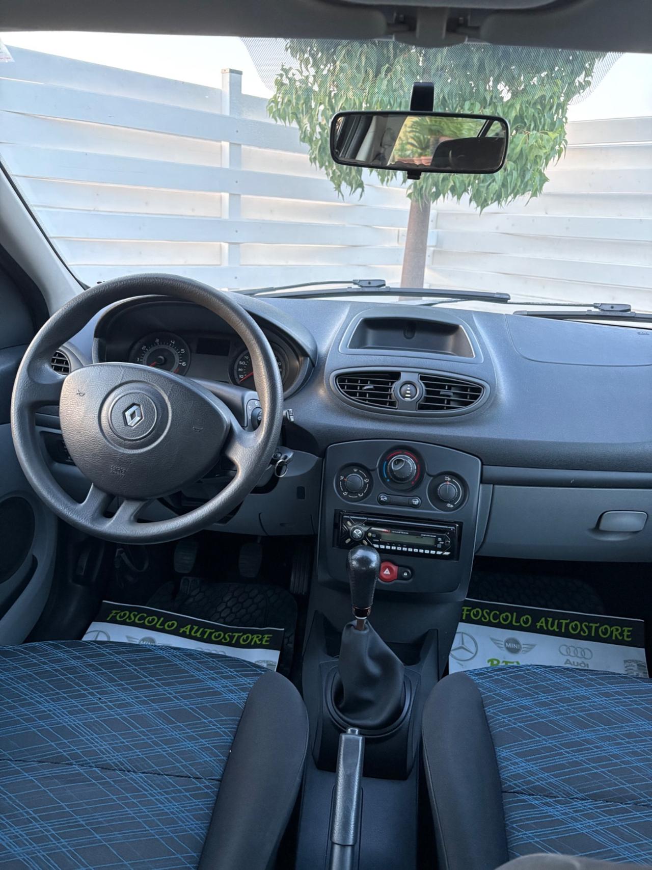 Renault Clio 1.2 5 porte 116.000 km adatta a neopatentati