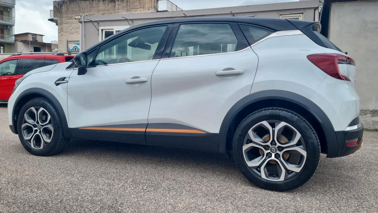 Renault Captur Blue dCi 95 CV Intens-DIESEL-EURO6-