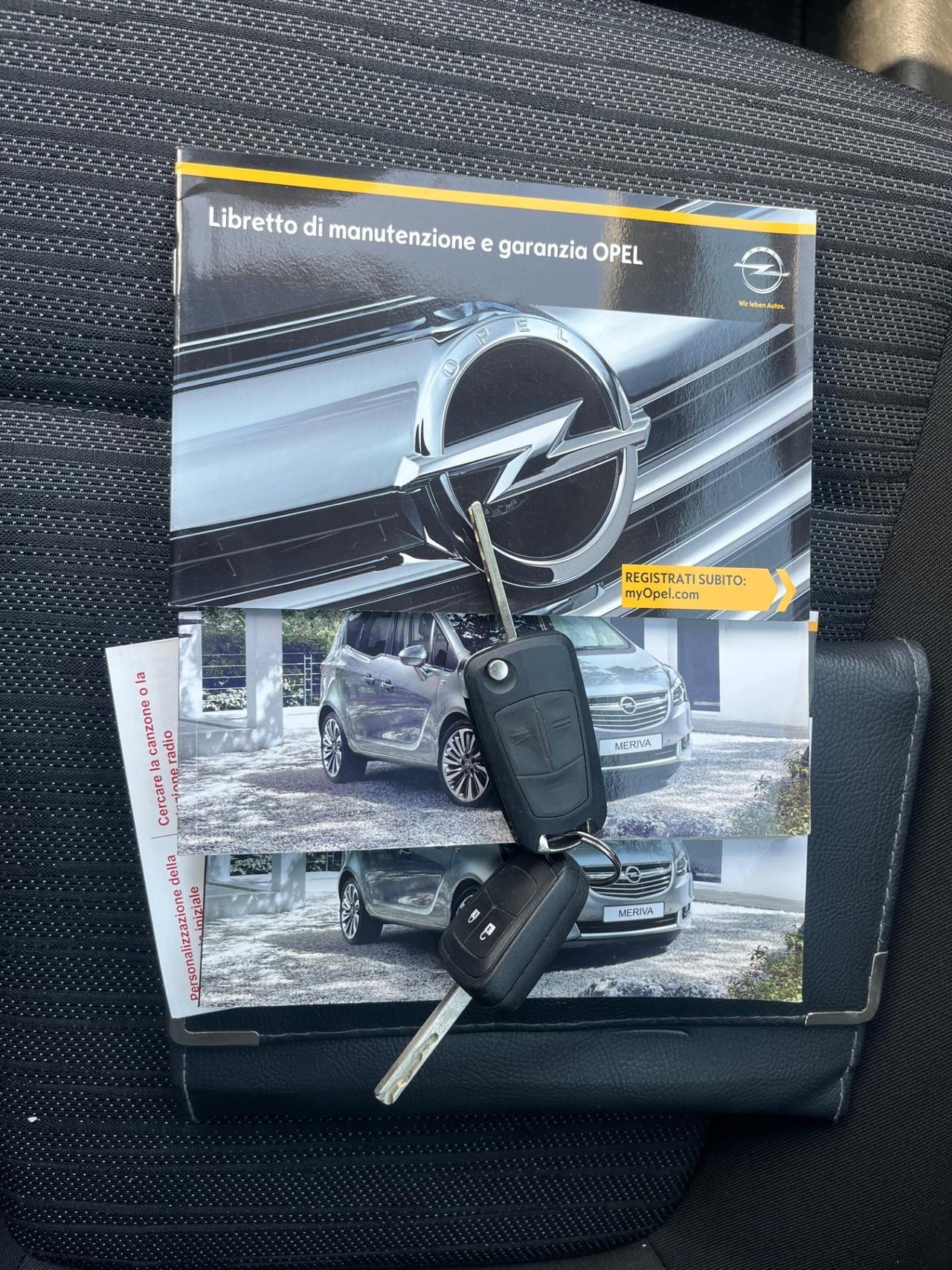 Opel Meriva 1.4 100CV Cosmo/Euro6B/unico proprietario/neopatentato