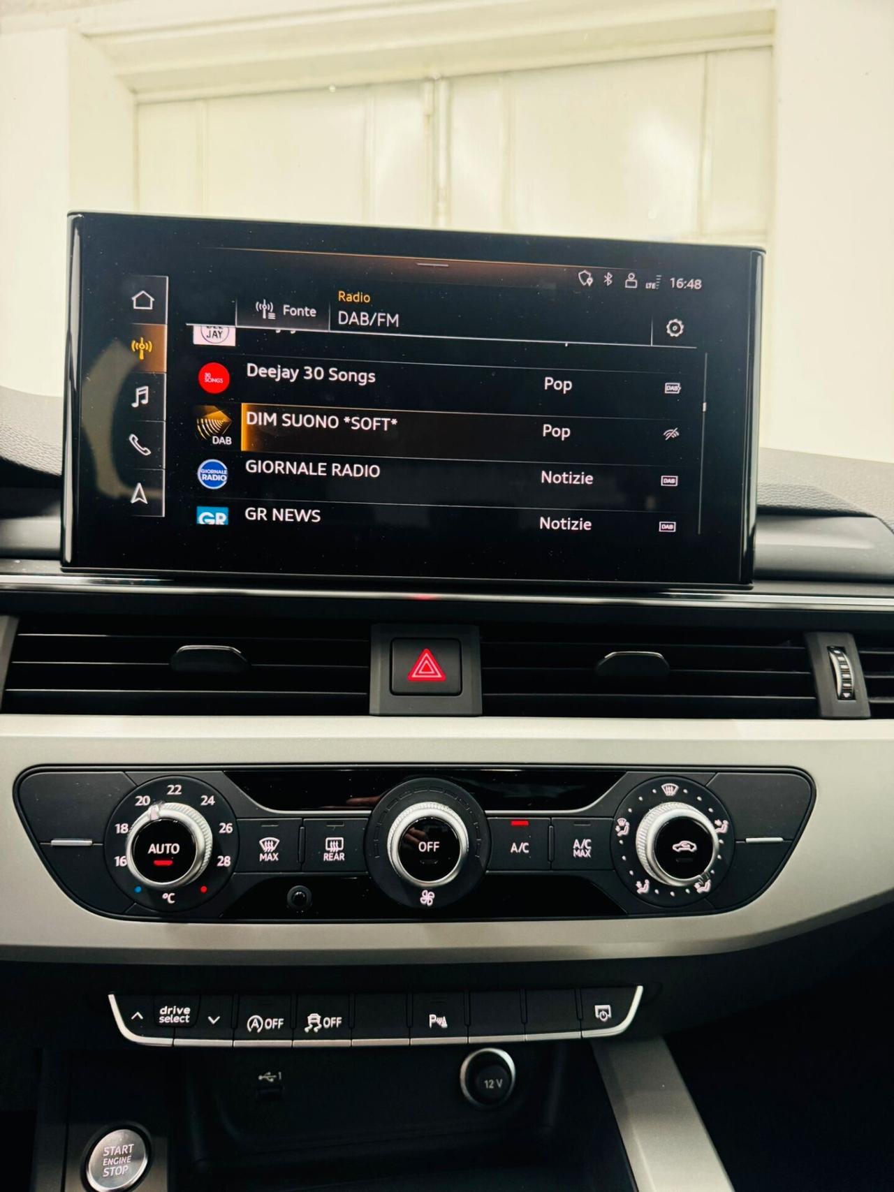 Audi A4 Avant 40 TDI S tronic line edition