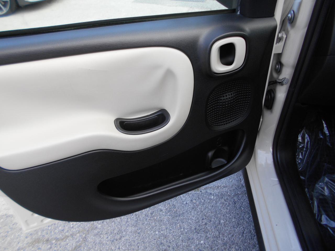 Fiat Panda 0.9 TwinAir Turbo Natural Power Lounge