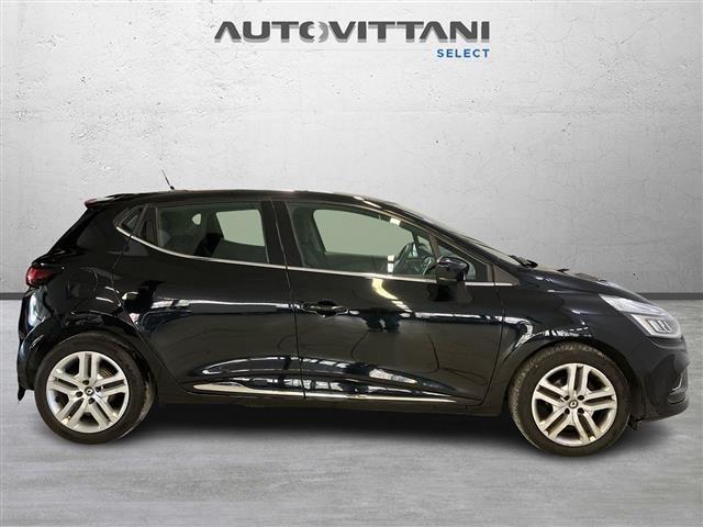 RENAULT Clio 5 Porte 1.5 dCi 90cv Moschino Zen