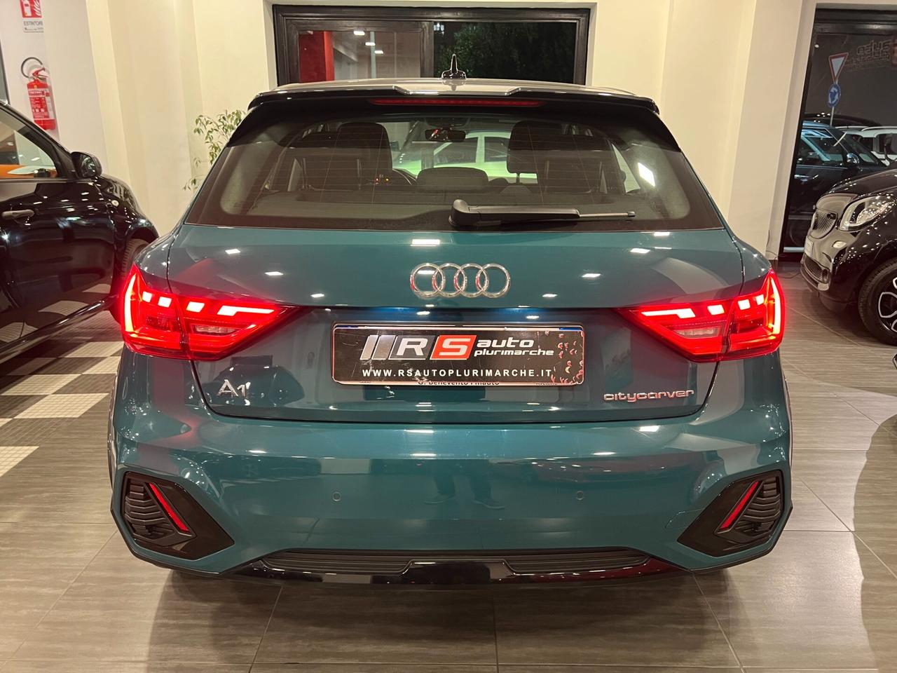 Audi A1 citycarver 30 TFSI S tronic