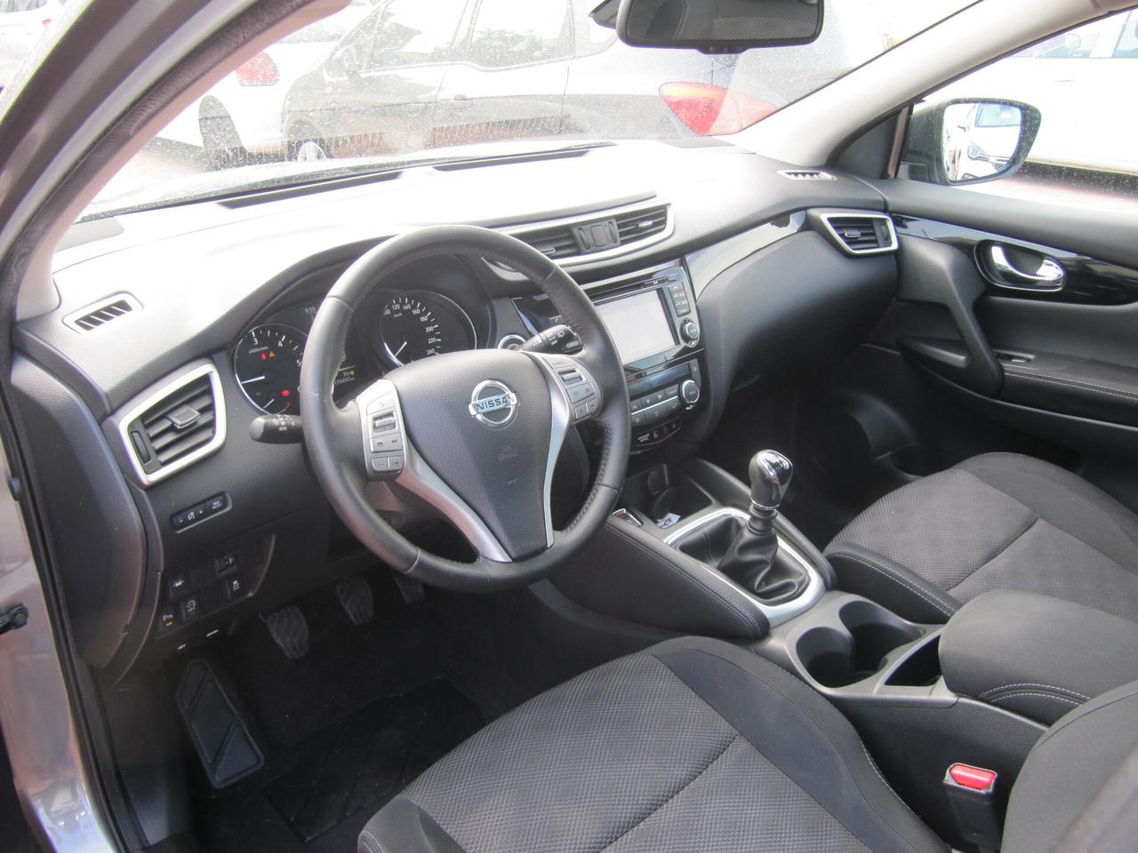 Nissan Qashqai 1.5 dCi N-Connecta - tetto panoramico
