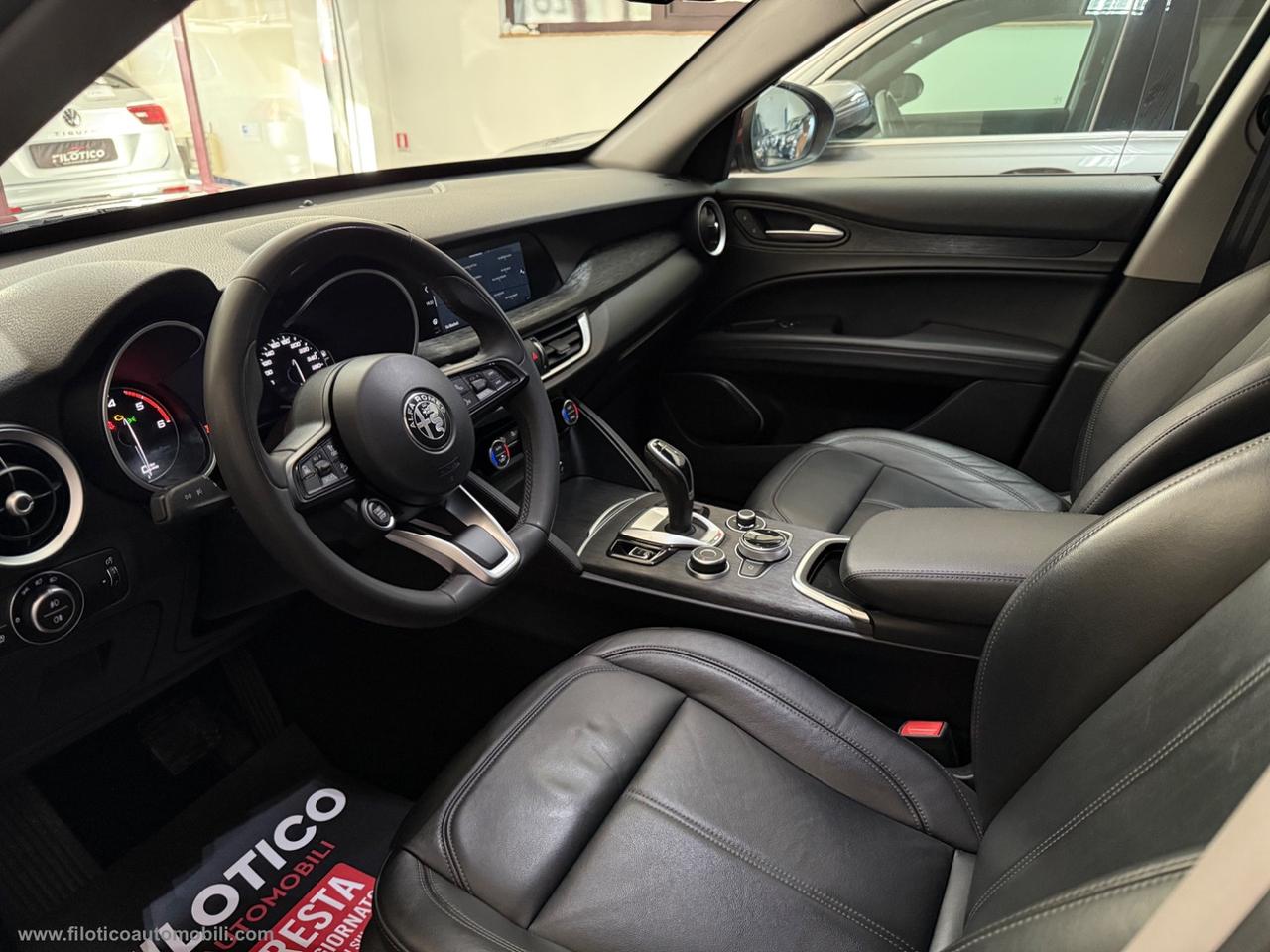 ALFA ROMEO Stelvio 2.2 T.diesel 160CV AT8 RWD Bus. PELLE - CARPLAY FULL