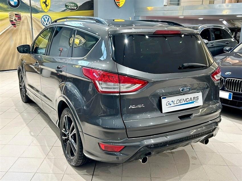 Ford Kuga 2.0 TDCI 180 CV S&S 4WD ST-Line