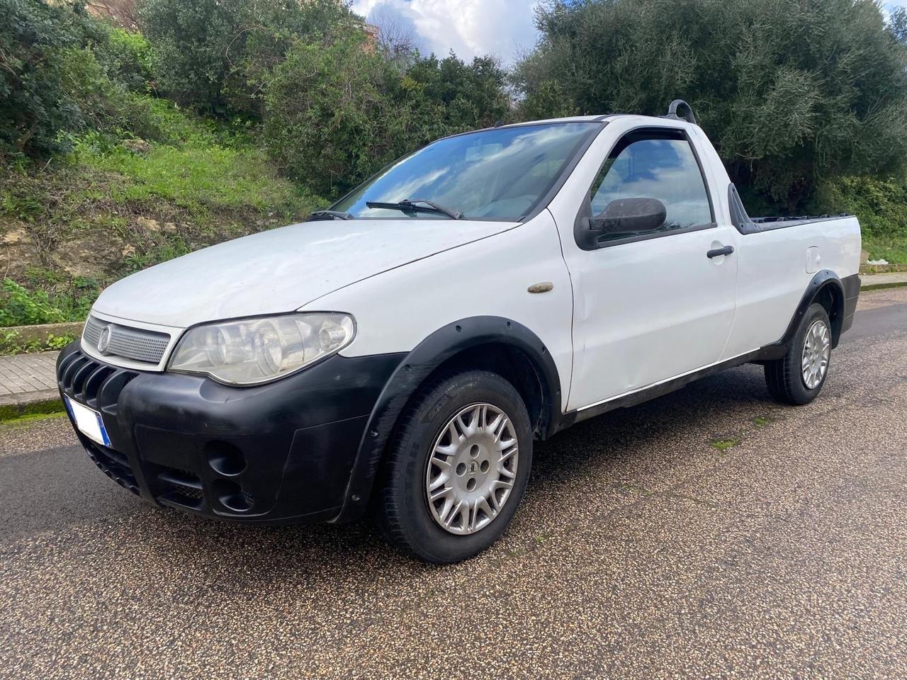 FIAT STRADA 1.3 MJT DAVVERO MOLTO BELLO GUARDA