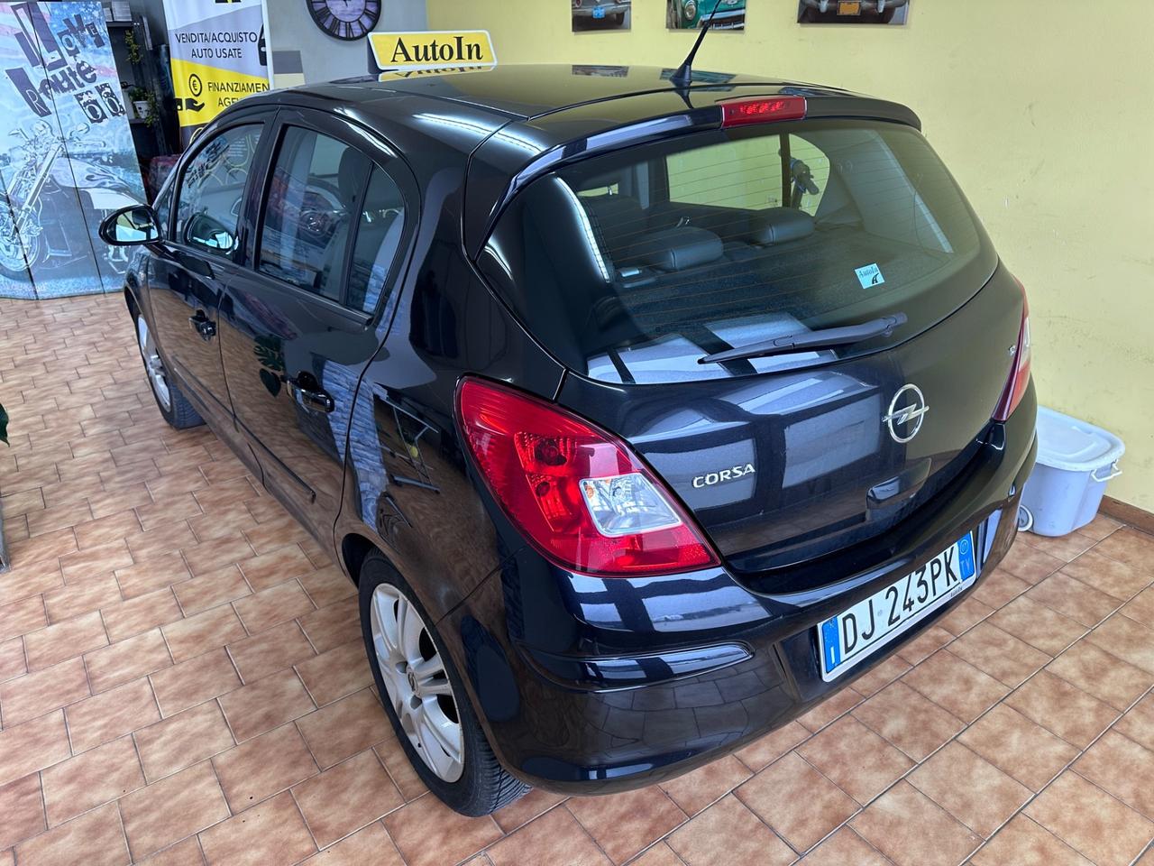 Opel Corsa 1.2benz. 137.000km