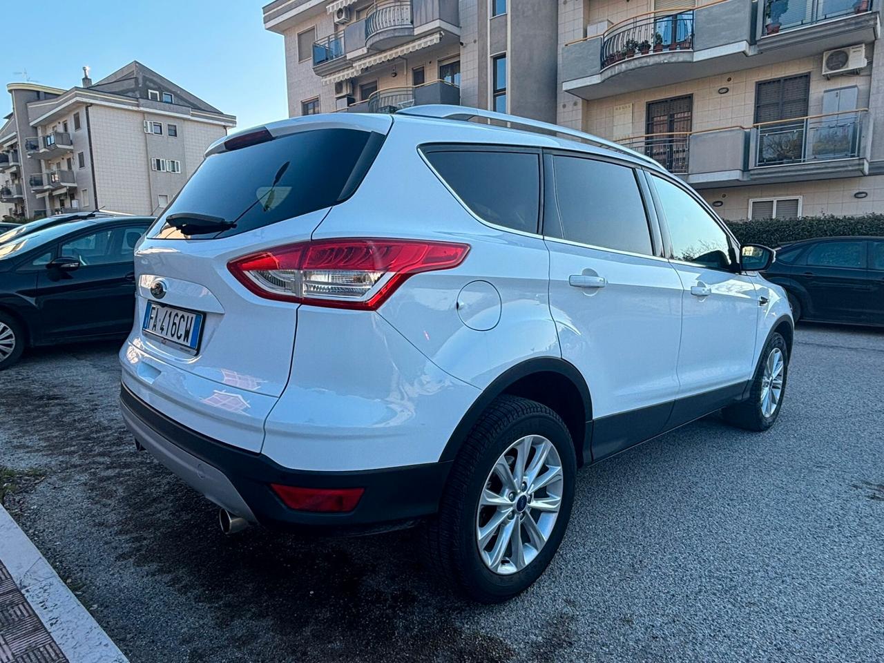 Ford Kuga 2.0 TDCI 150 CV S&S 4WD Titanium