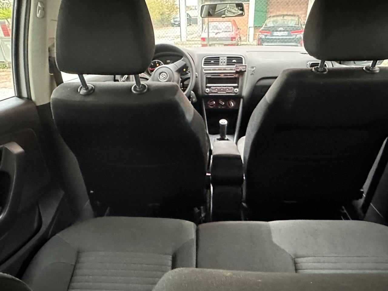 Volkswagen Polo 1.6 TDI Neopatentati (12 rate)