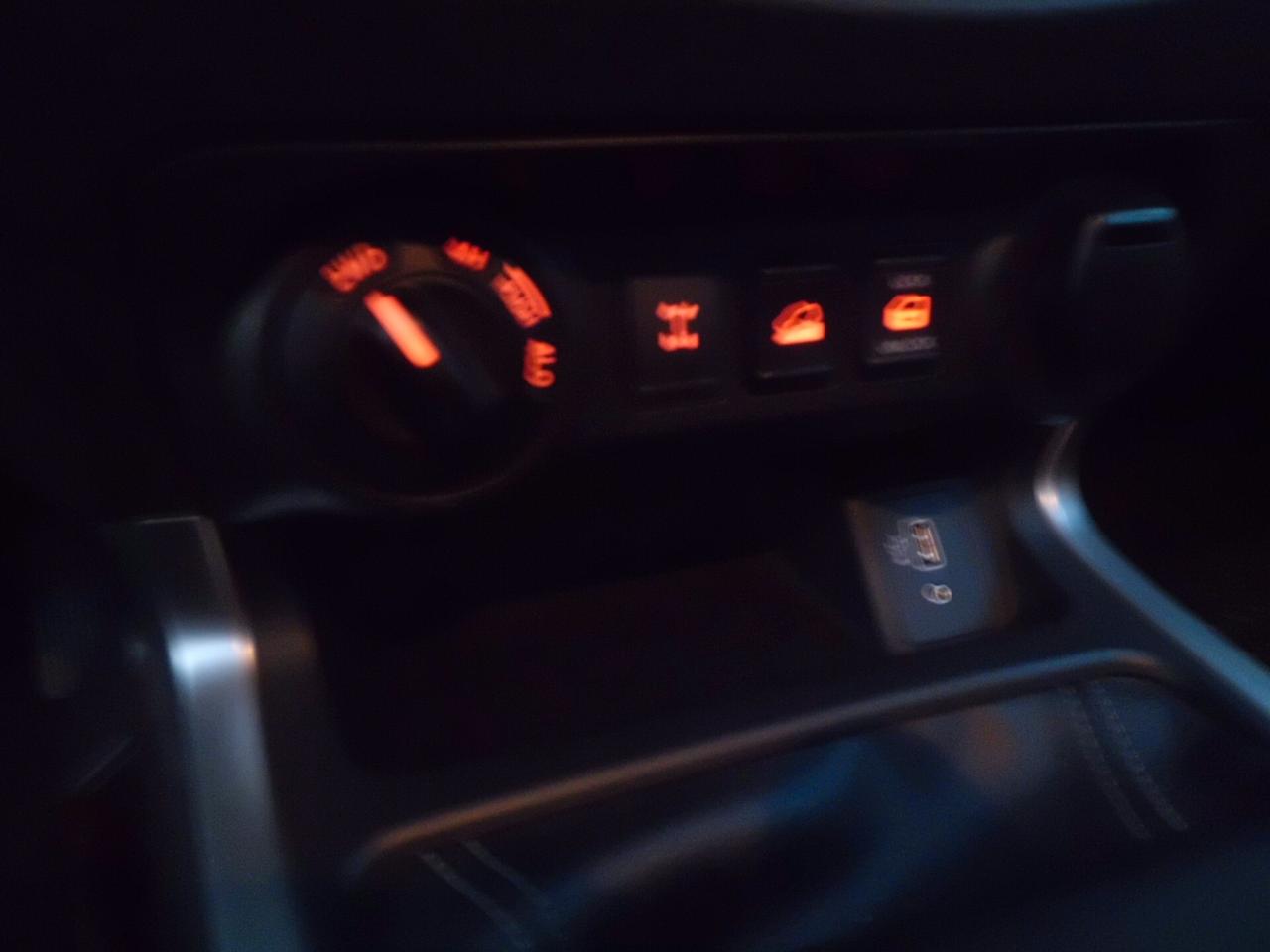 Nissan Navara 2.3 dCi 4WD Double Cab Telaio Visia