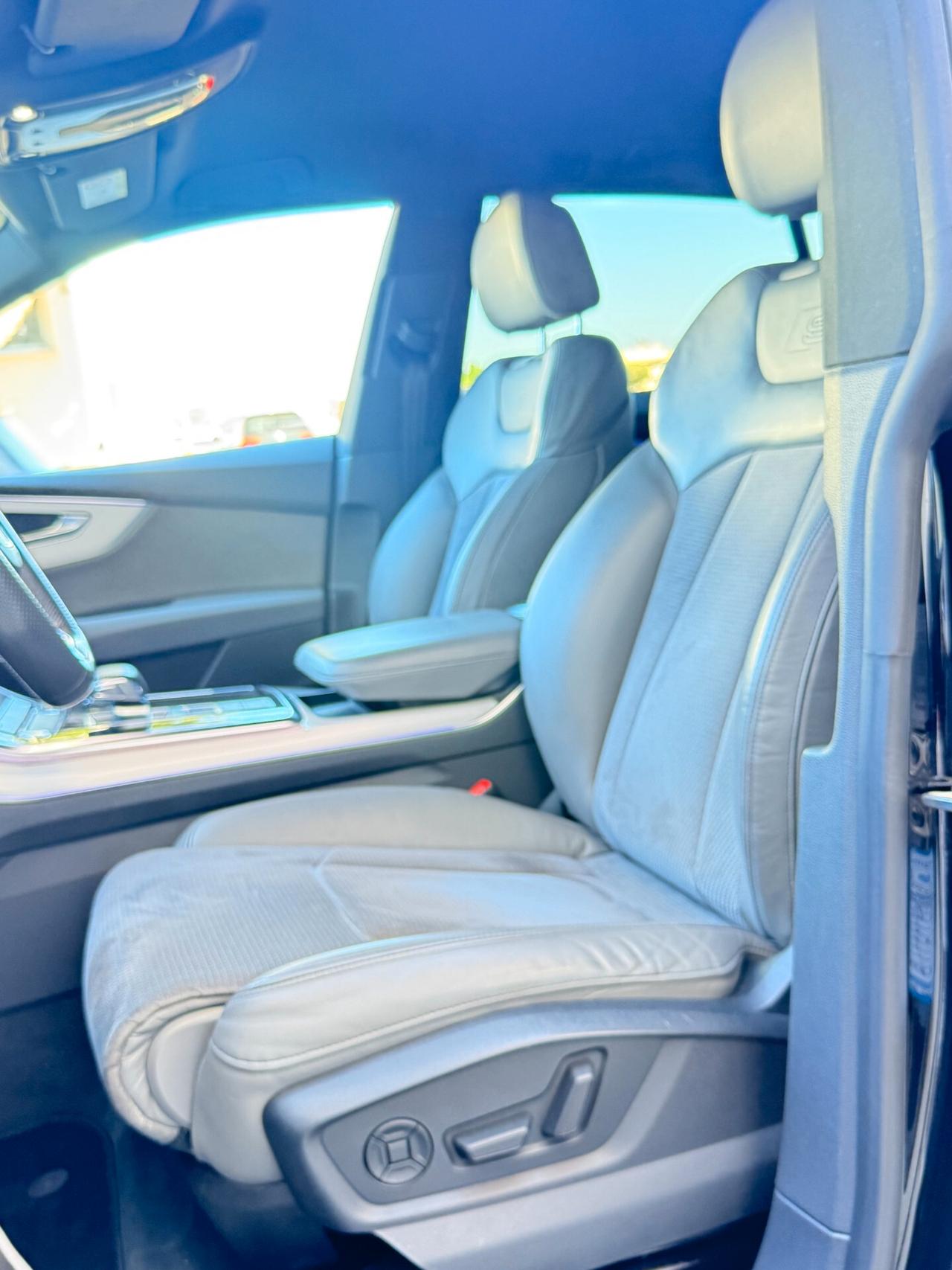 Audi Q8 50TDI mhev Sport quattro tiptronic S-LINE con VIRTUAL COCKPIT,LUCI SOFFUSE,TELECAMERA360,APPLE CARPL