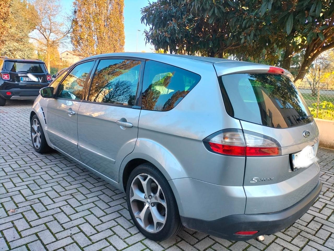 Ford S-Max 2.0 TDCi 140CV Titanium OK NEOPATENTATI