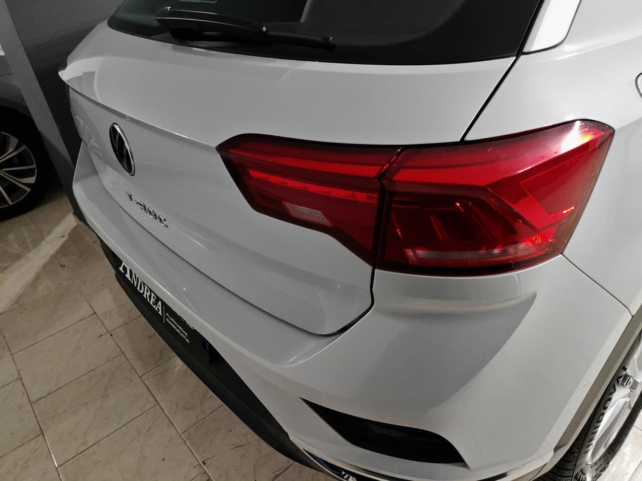 Volkswagen T-Roc 20TDI 115cv navig led 2022