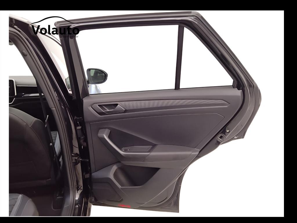 VOLKSWAGEN T-Roc 2022 - T-Roc 1.5 tsi R-Line dsg