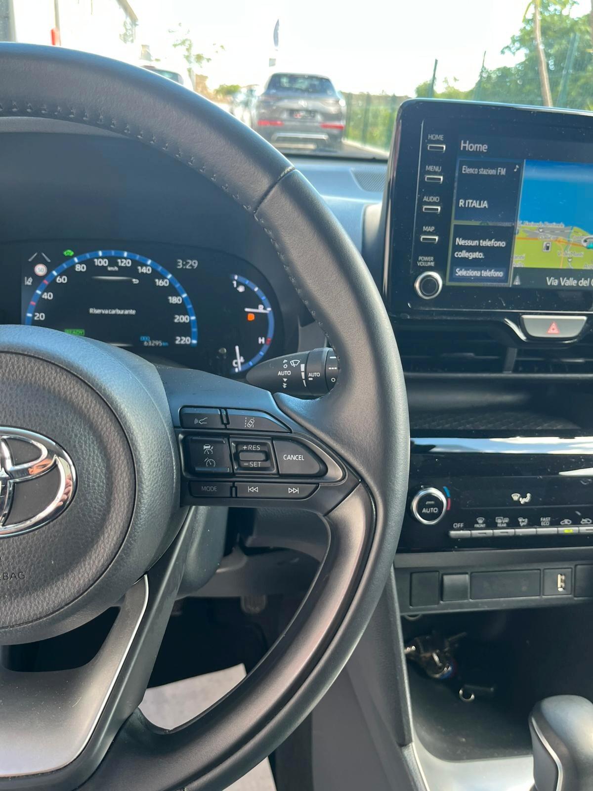 Toyota Yaris Cross 1.5 Hybrid 5p. E-CVT Business