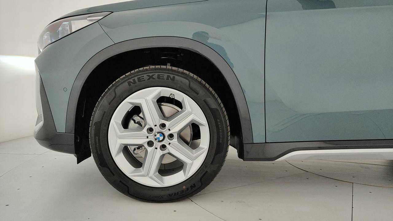 BMW X1 U11 - X1 sdrive18d X-Line auto