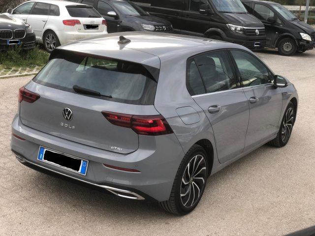 VOLKSWAGEN Golf 1.5 eTSI DSG Executive TETTO PANORAMICO VIRTUAL