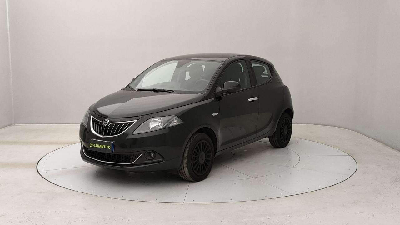 LANCIA Ypsilon III 2021 - Ypsilon 1.0 firefly hybrid Silver s&s 70cv