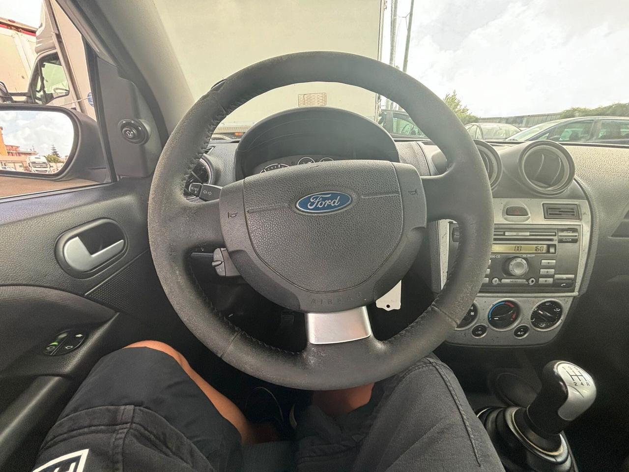Ford Fiesta 1.4 TDCi 5p. Ghia