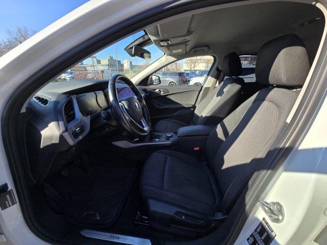 BMW 118 i 5p. PERMUTE