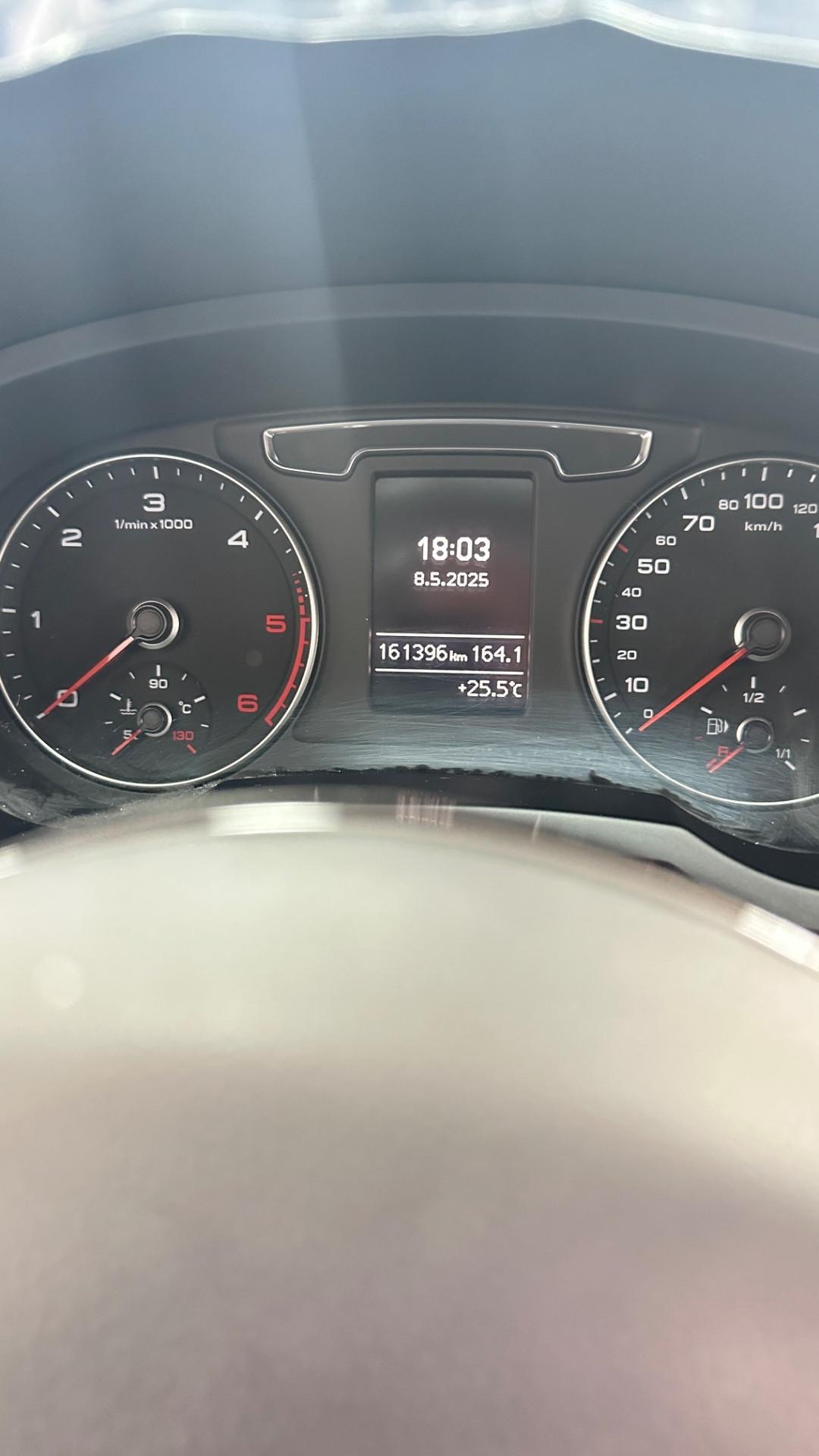 Audi Q3 2.0 TDI 150 CV Business