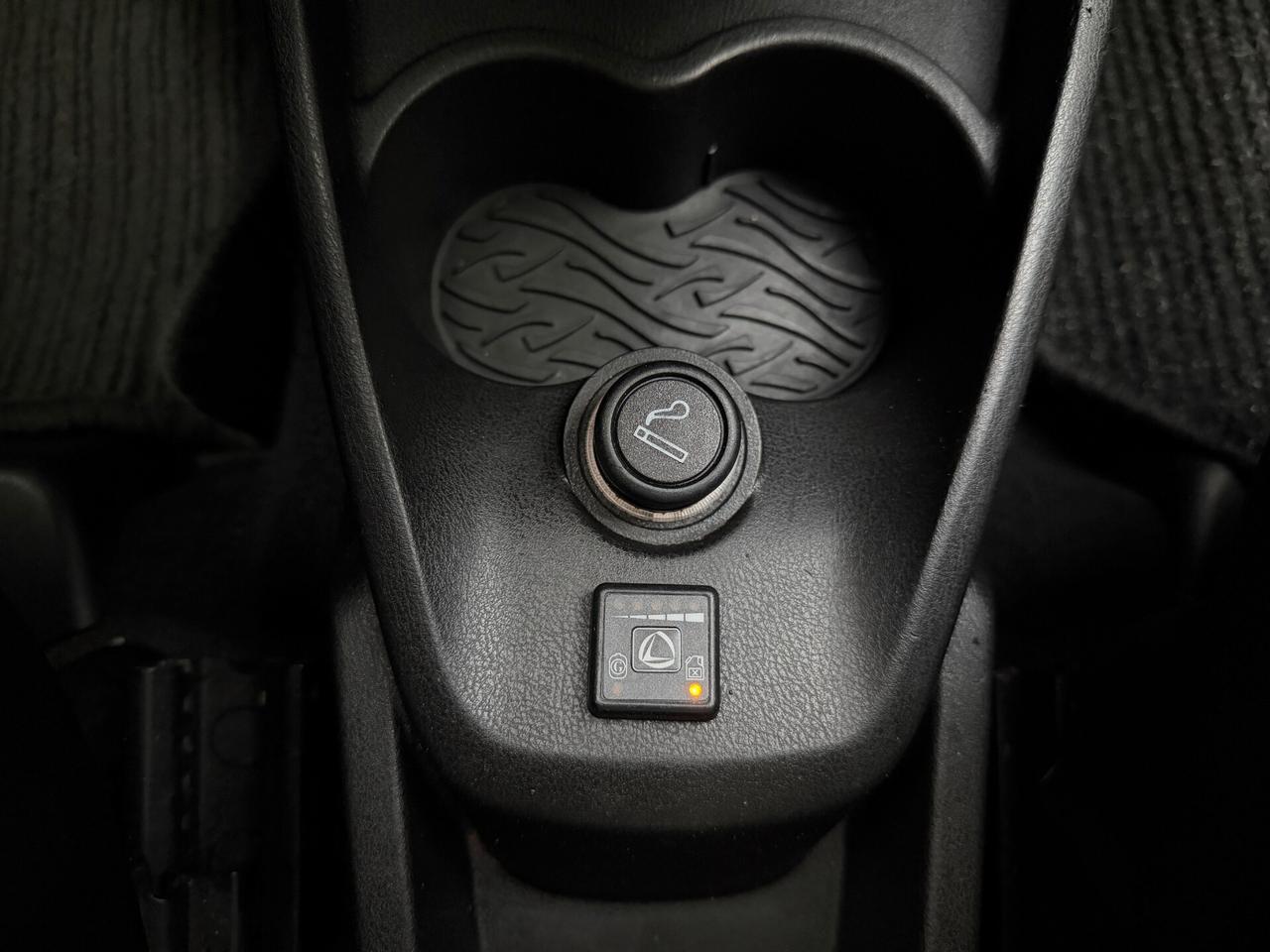 LANCIA YPSILON ANNO 2014 1.2 BENZINA/GPL 69 CV