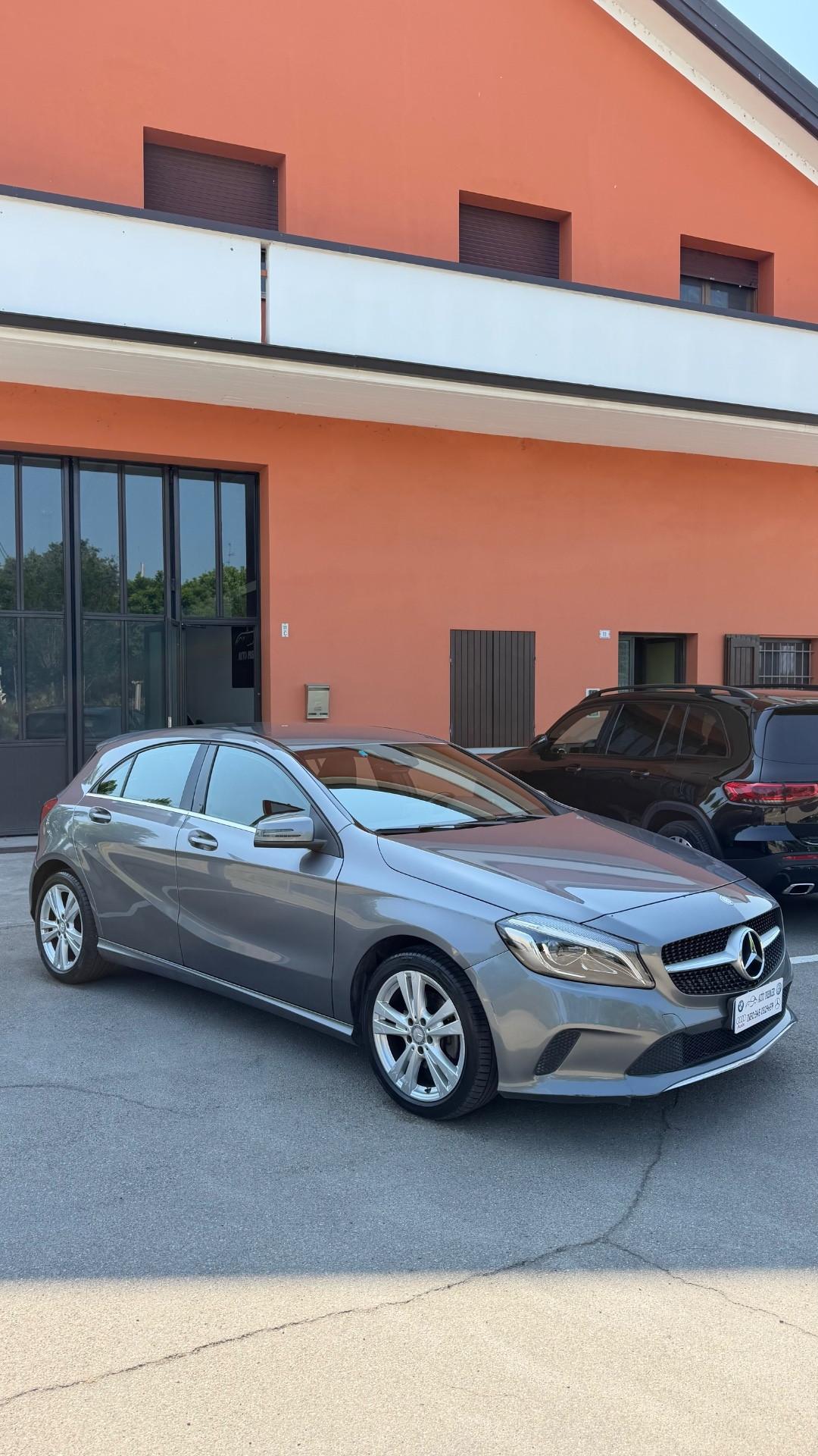 Mercedes-benz A 220 d Automatic 4Matic Sport