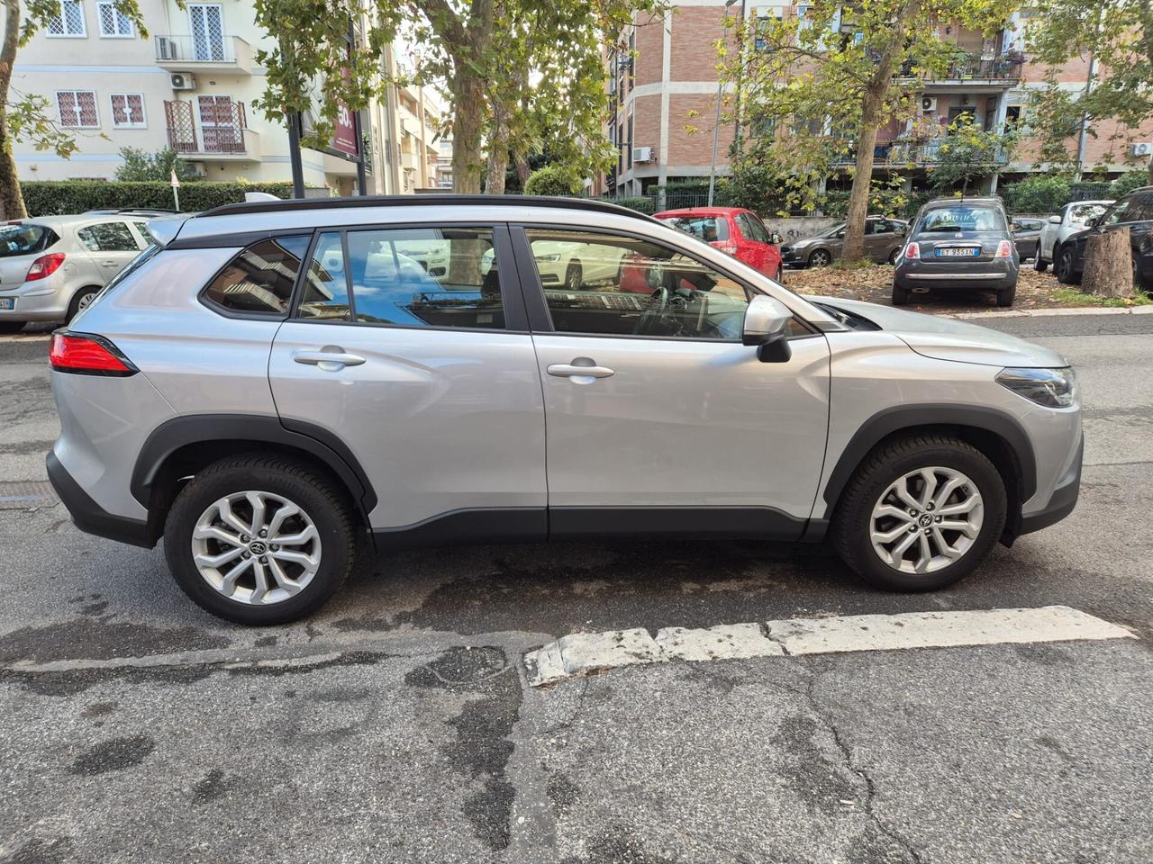 Toyota Corolla Cross 1.8 Hybrid 140 CV E-CVT Trend