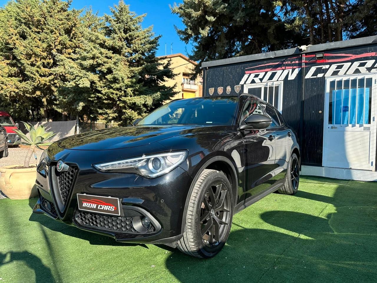 Alfa Romeo Stelvio 2.2 Turbodiesel 210 CV AT8 Q4 Business FULL-BLACK