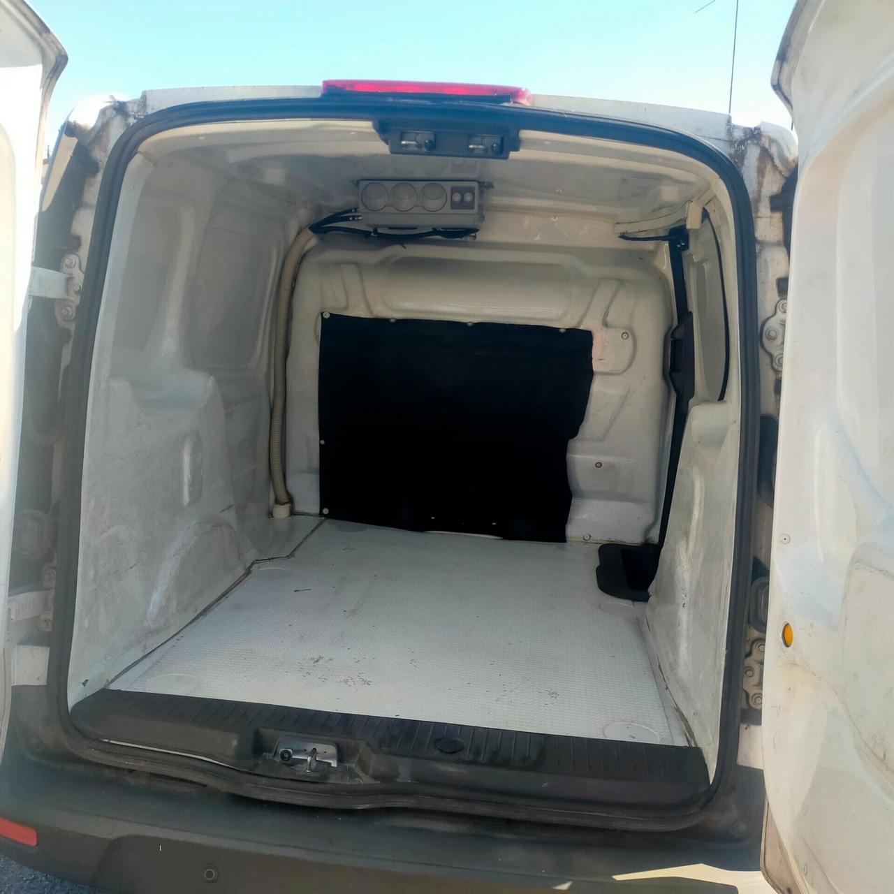 Ford Transit Connect trasporto medicinali