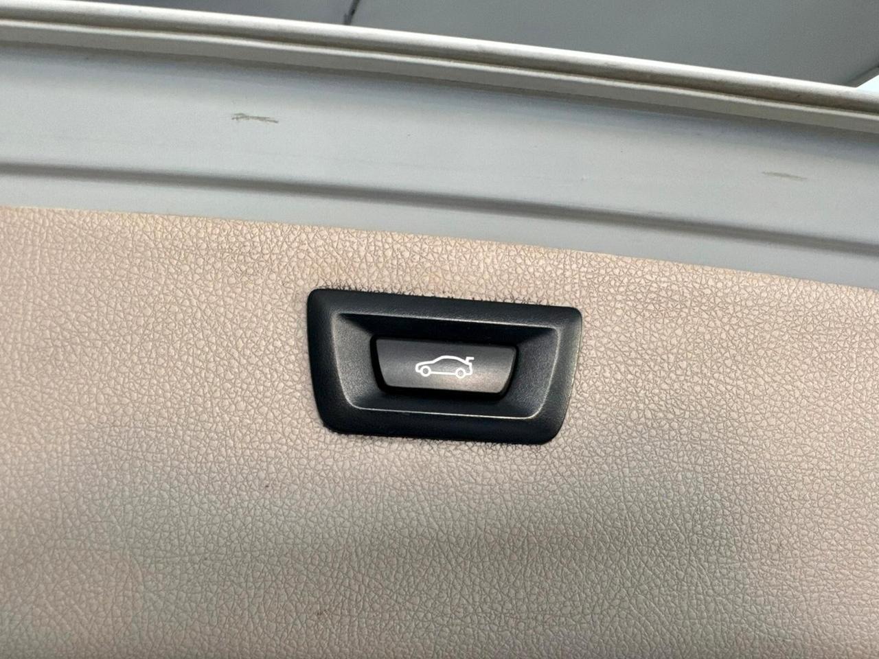 Bmw 316 316d Touring Modern 2013