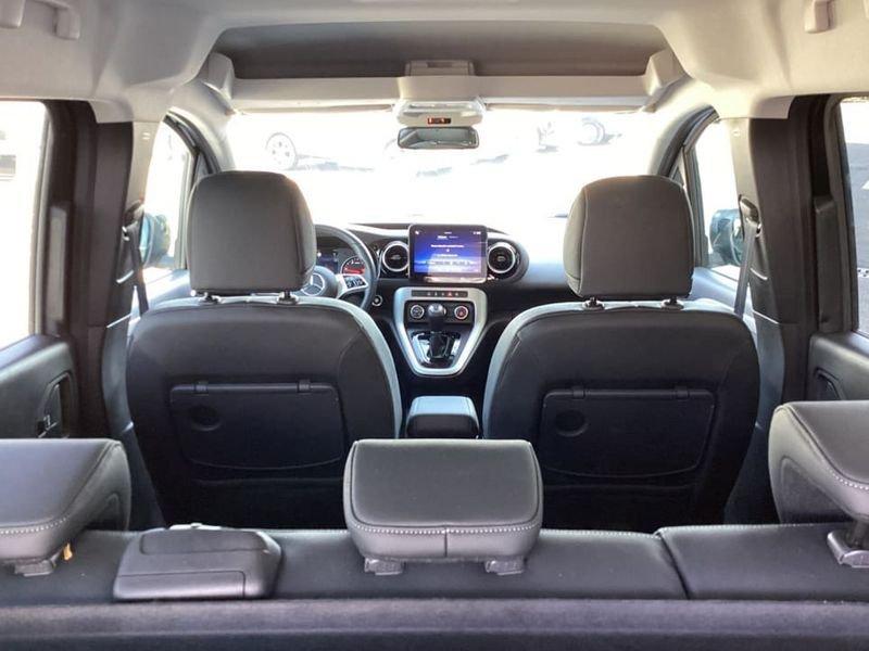 Mercedes-Benz Classe T 180 d AT