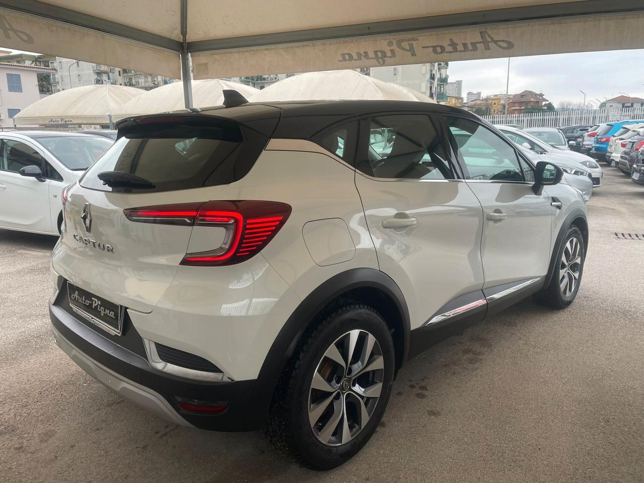 Renault Captur TCe 100 CV GPL Intens