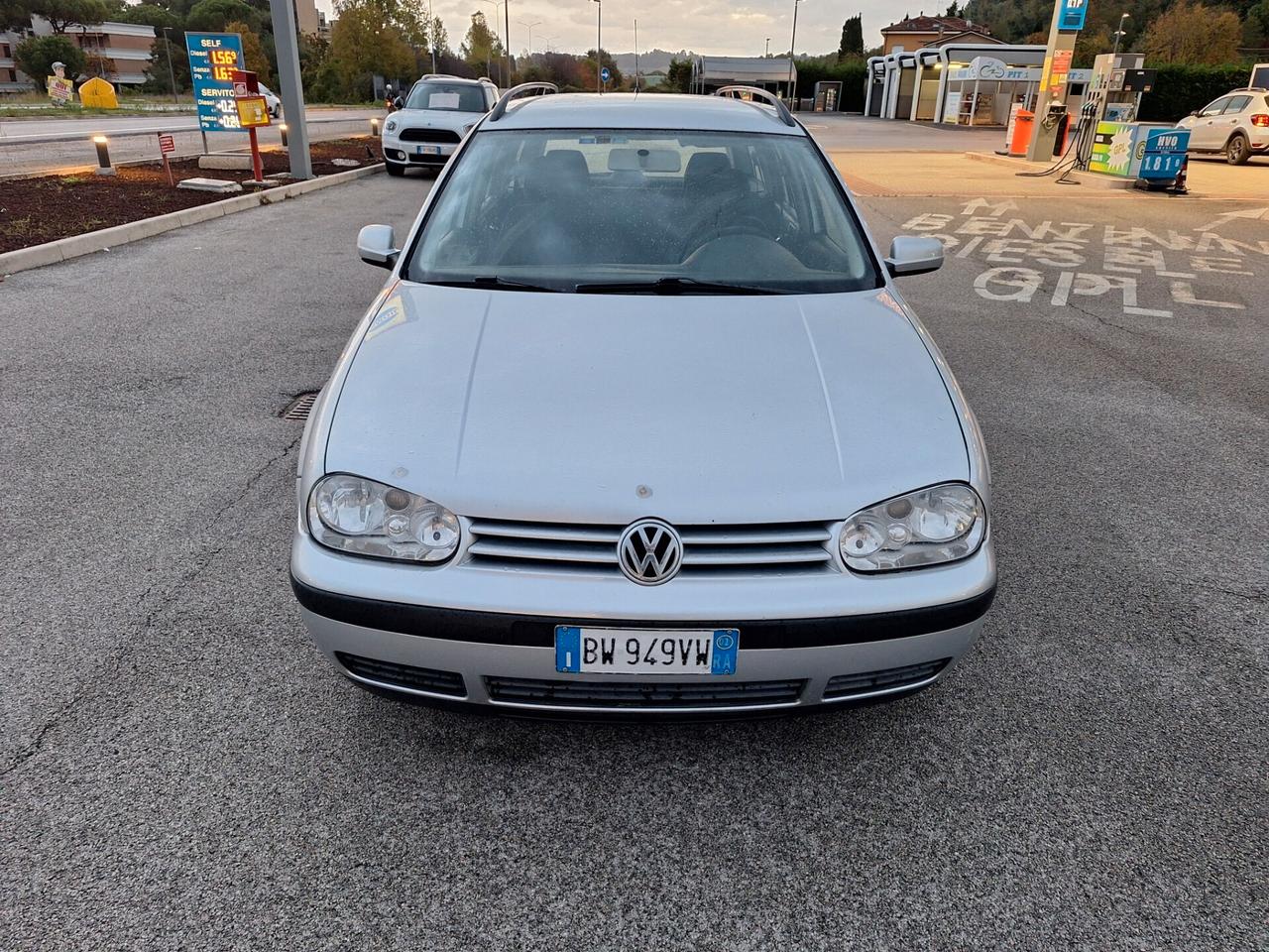 Volkswagen Golf 1.9 TDI/110 CV cat Variant C.line NEOPATENTATI