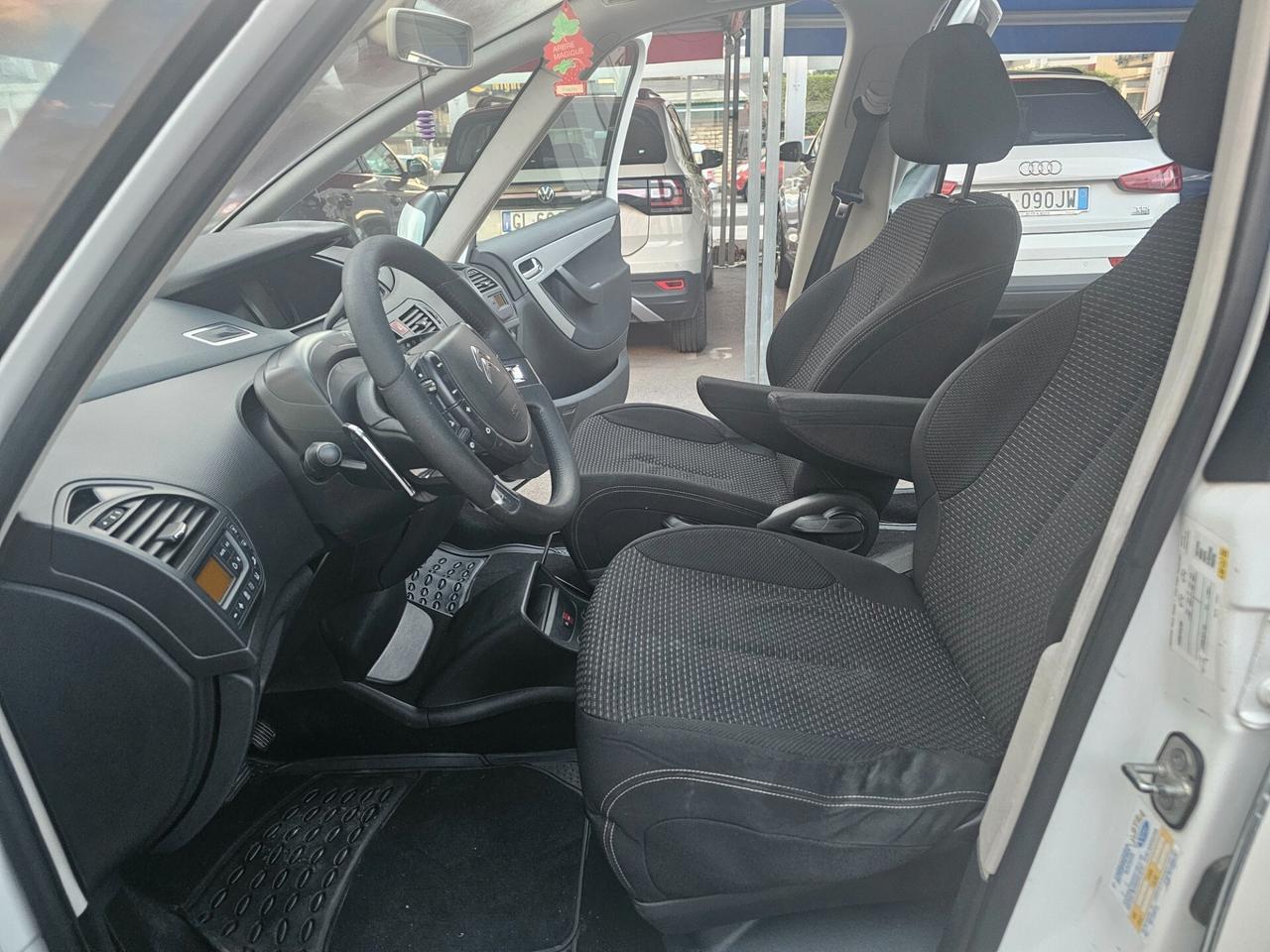 Citroen C4 Picasso 1.6 HDi 112CV..Automatica.2013