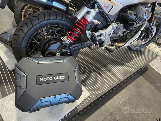 Moto Guzzi V85 TT - 2024