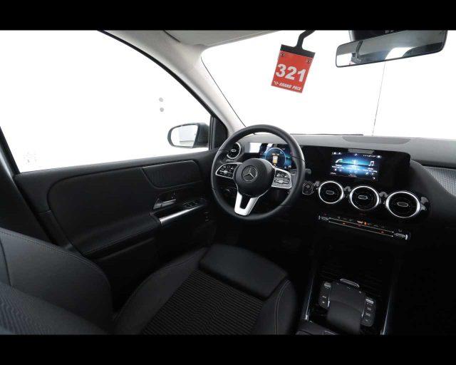 MERCEDES-BENZ B 180 d Automatic Sport
