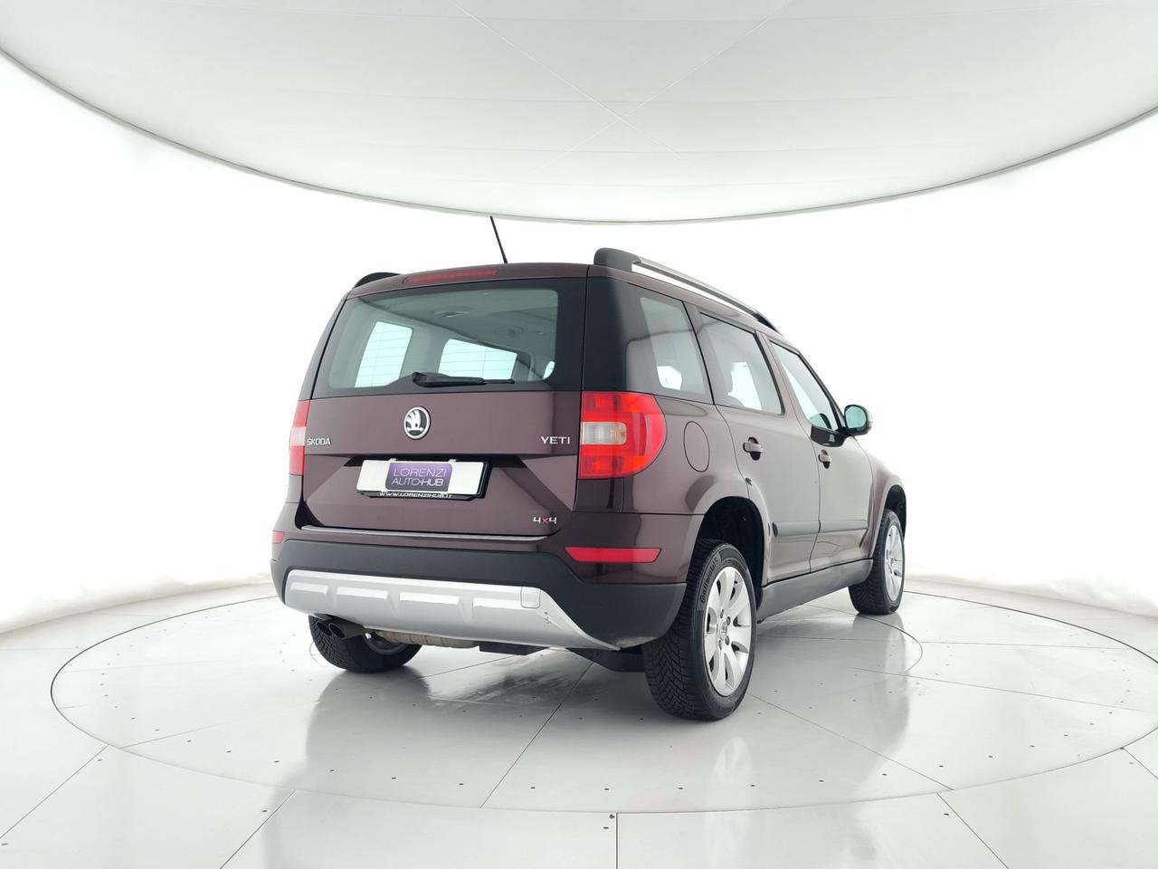 SKODA Yeti 2.0 tdi Elegance 4x4 140cv X COMMERCIANTI+TETTO PANORAMICO