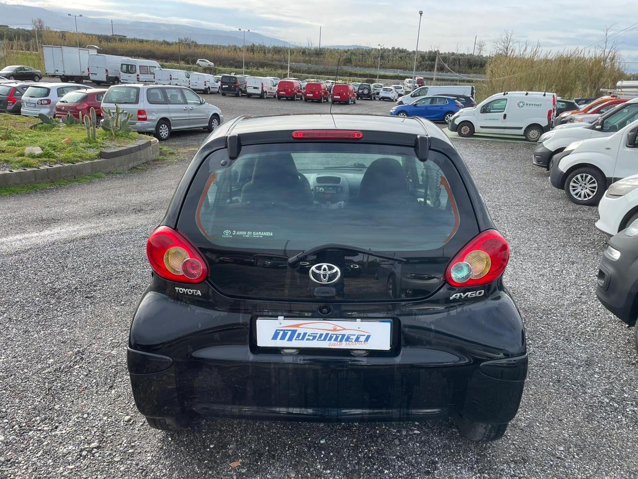 Toyota Aygo 1.0 12V VVT-i 5 porte Now
