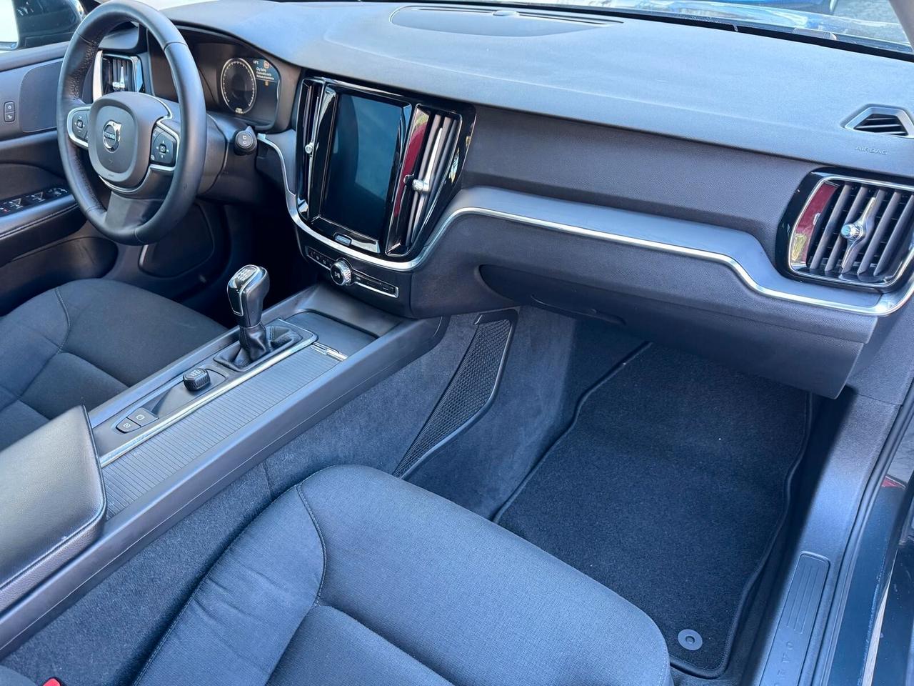 Volvo V60 D3 Business Plus*EURO6*NAVI*CERCHI