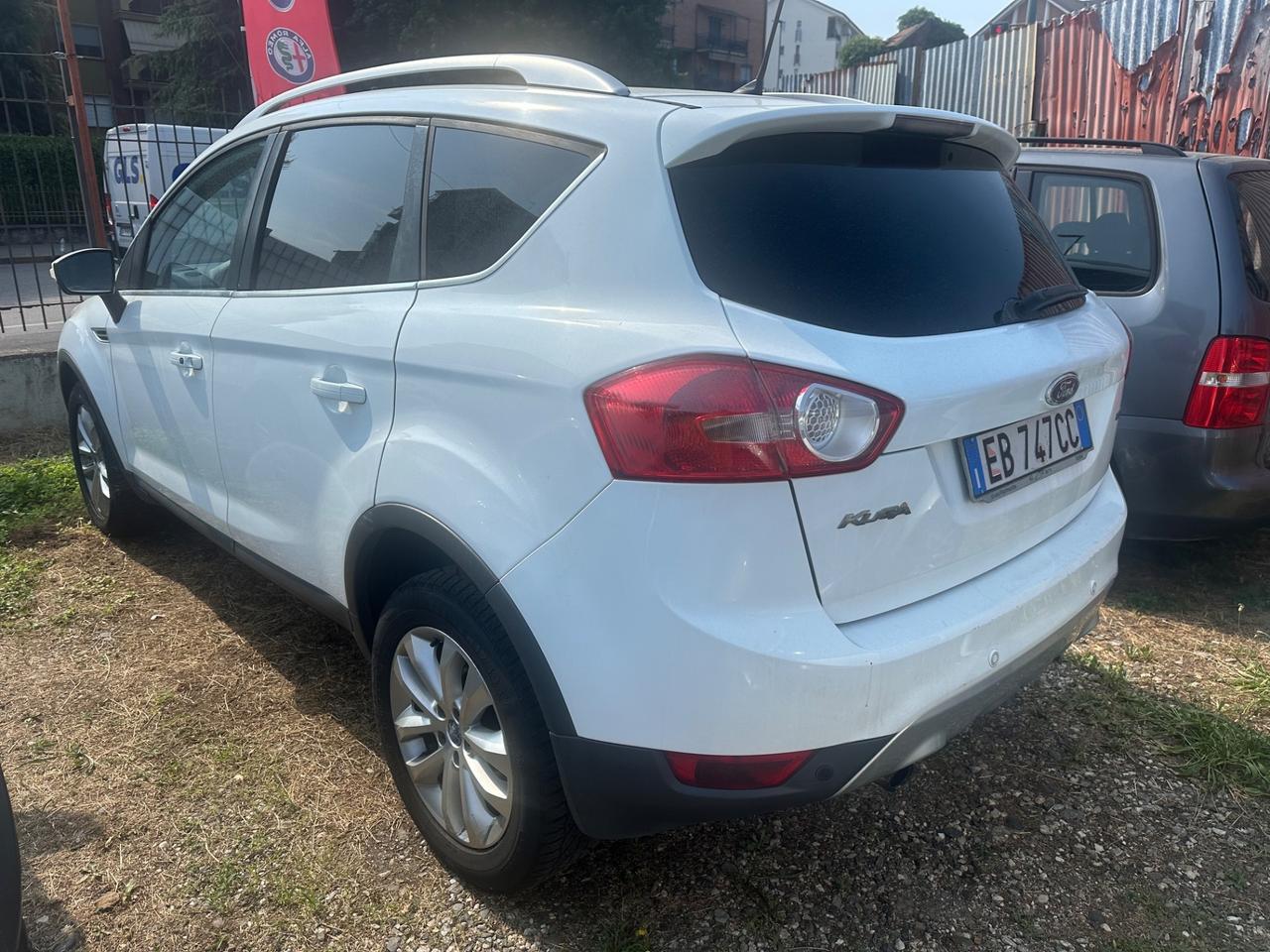 Ford Kuga 2.0 TDCi 136 CV 4WD Titanium DPF